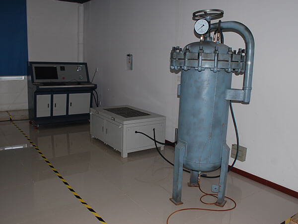 Hydrostatic testing system